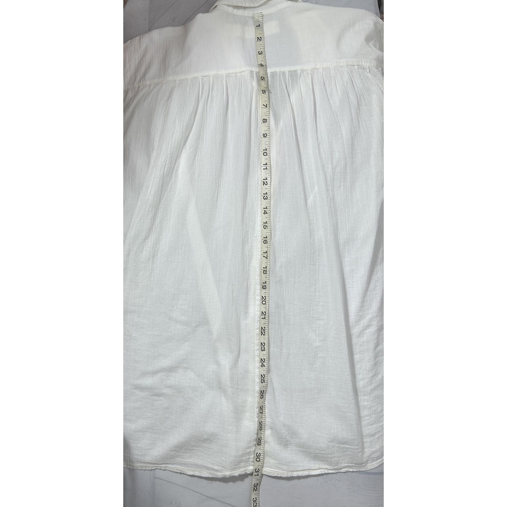 We The Free Float Away Shirt Womens M White Button Up Lightweight Short Sleeve - Picture 6 of 7